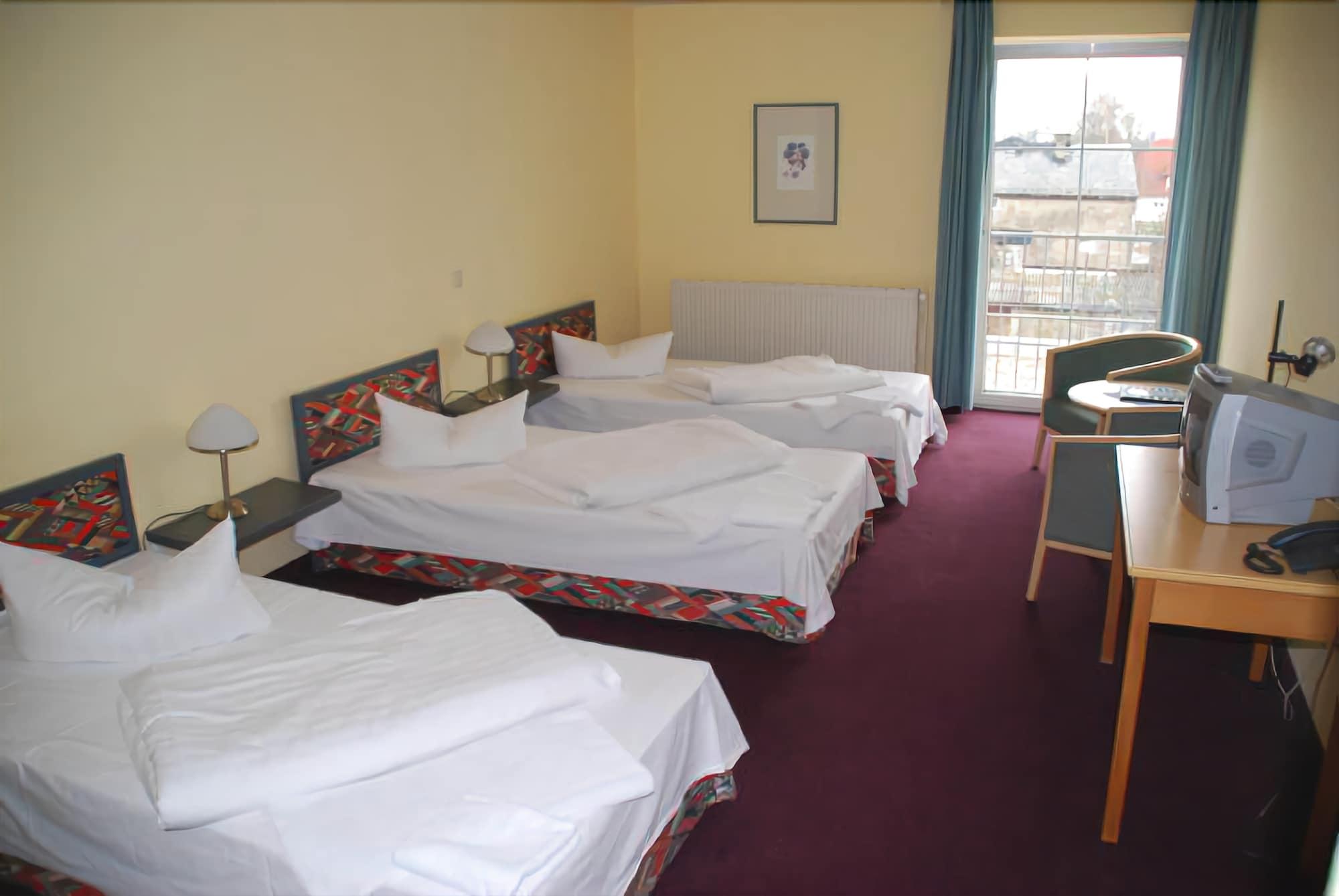 Hotel Lindenberger Hof Ahrensfelde Zewnętrze zdjęcie